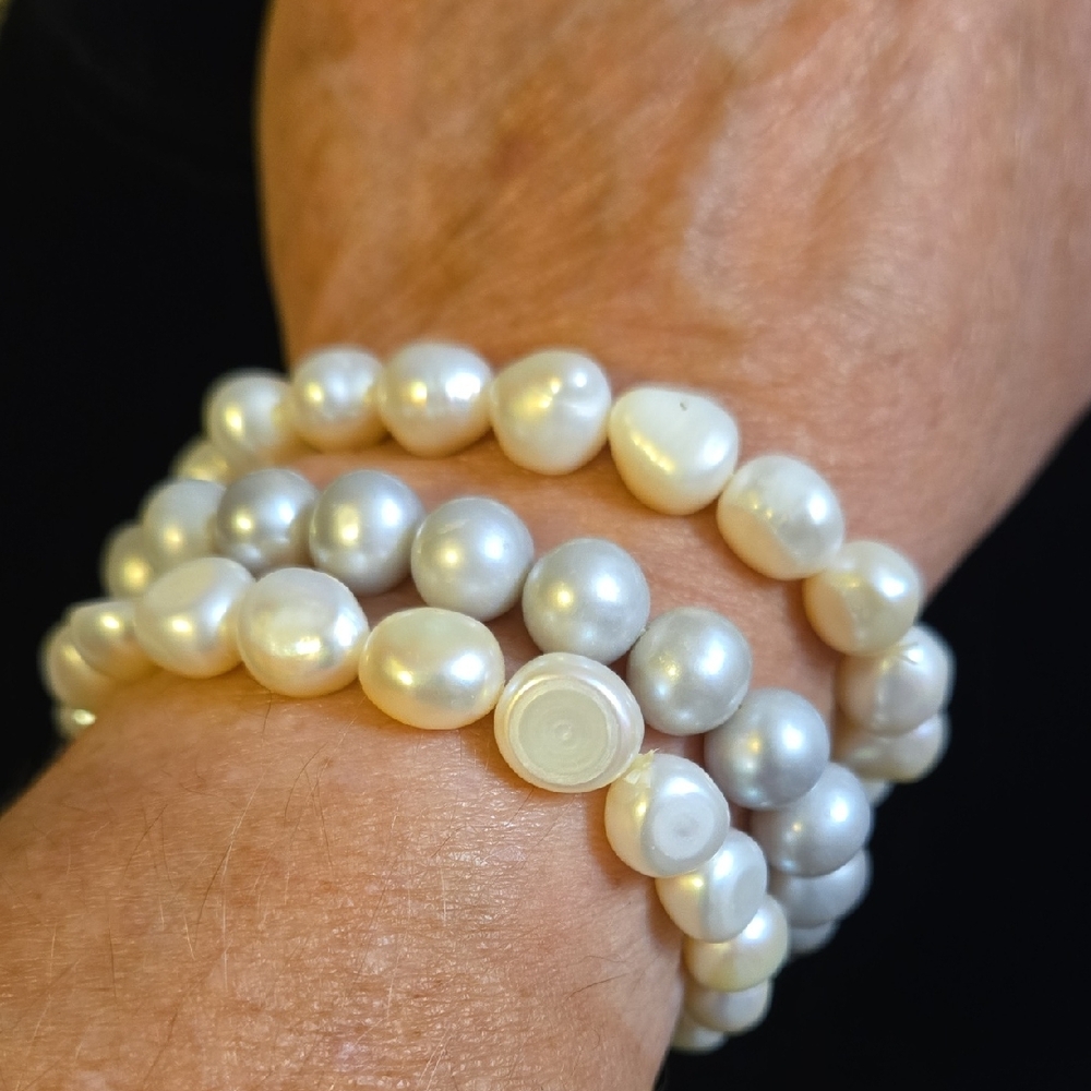 Set Of 3 Freshwater Cultured Pearl Stretch Bracelets